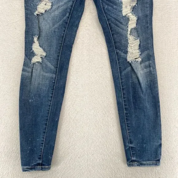Judy Blue Jeans Women's 7/28 Skinny Fit Medium Blue Stretch Denim Distressed - Picture 3 of 14
